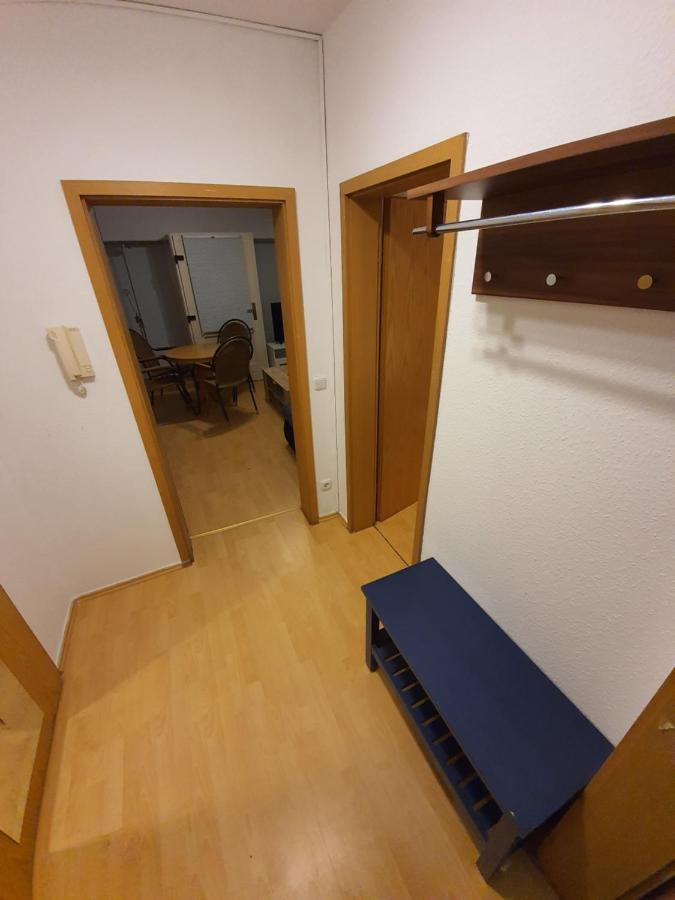 Zentrale 2 Zimmer Eg Wohnung Mit Balkon Leipzig Bagian luar foto